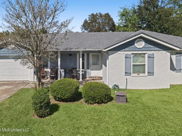 139 Faust Dr, Gulfport, MS 39503