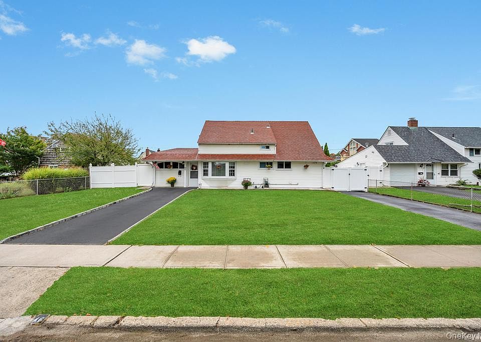1st image of 46 Hardy Lane