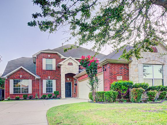2nd image of 2451 Blanco Dr