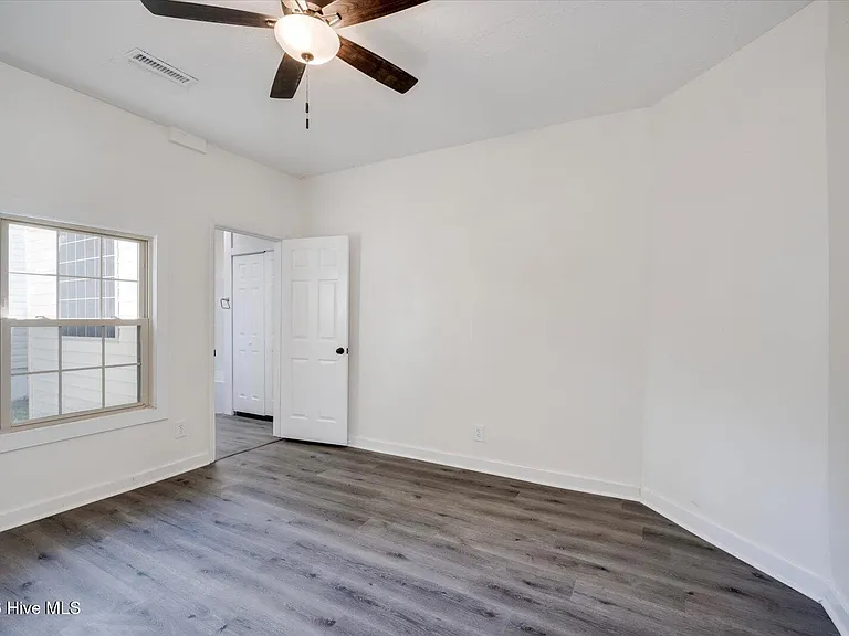 311 Abbeville Ave NE — Photo 13