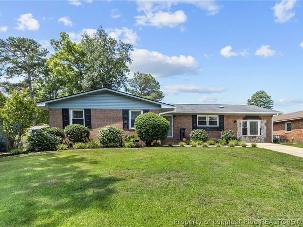 5367 Silver Pine Dr, Fayetteville, NC 28303