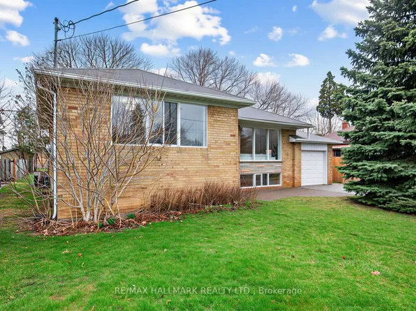 144 Waterloo Ave, Toronto, ON M3H 3Y8