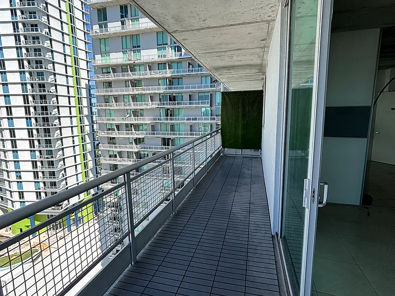 690 SW 1st Ct #2526 — Photo 13