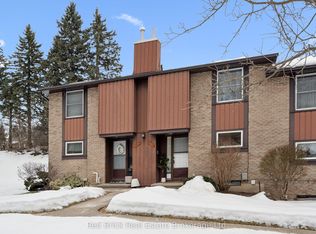 539 Willow Rd #61, Guelph, ON N1H 7G3