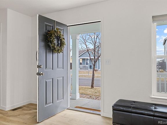 4th image of 2773 Rose Hill Street