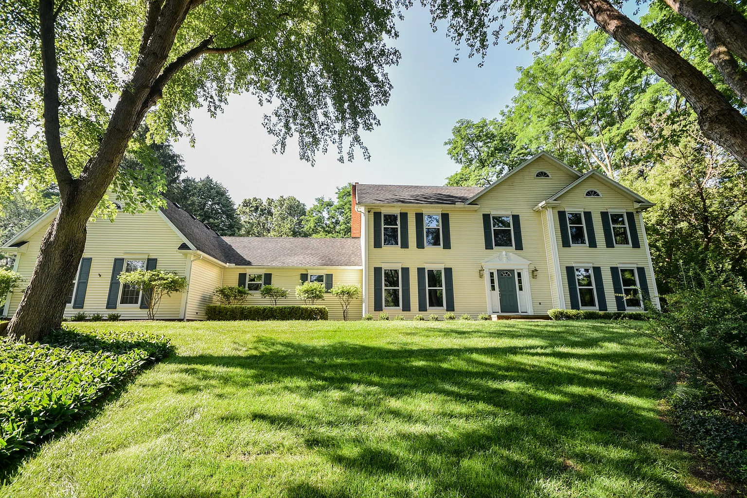 11062 Cloverlawn Dr photo 1