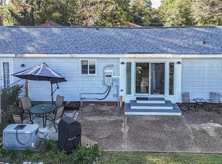 13955 Beech Dr, Lanexa, VA 23089