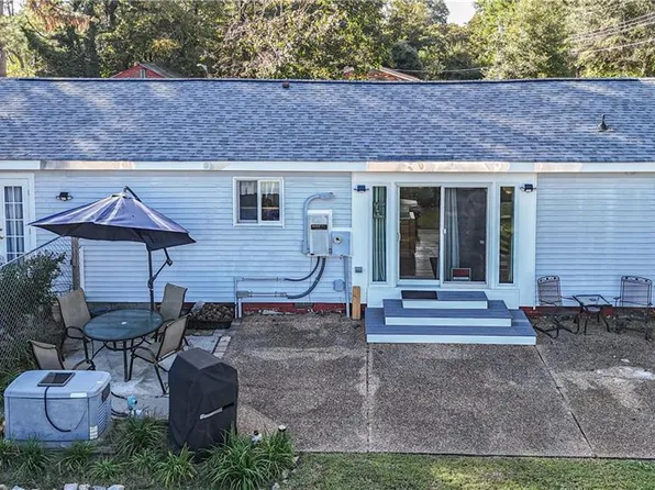 13955 Beech Dr, Lanexa, VA 23089
