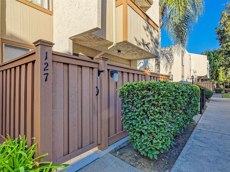 1st image of 3549 Castle Glen Dr Unit 227