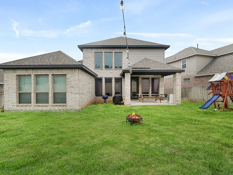 2426 Sueno Point — Photo 19