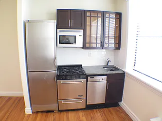 Rented by Glasser Realty LLC