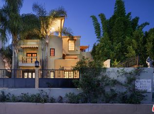 8233 Roxbury Rd, Los Angeles, CA 90069