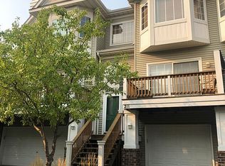 211 Christenson Way NE, Fridley, MN 55432