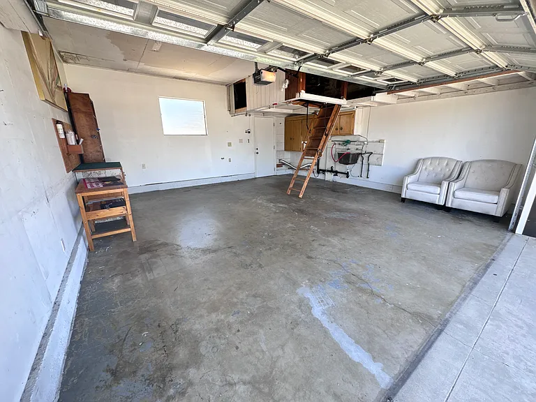 304 N Kendor Dr — Photo 13