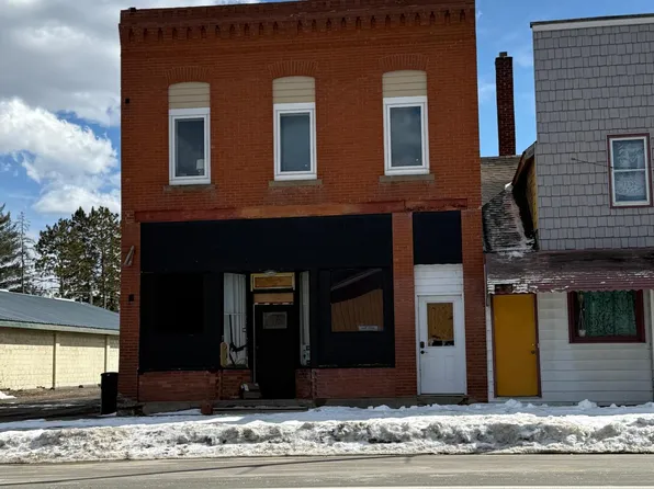 7 Broadway St E, Akeley, MN 56433