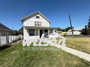 302 S 8th Ave, Yakima, WA 98902