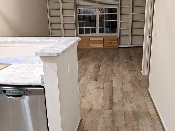 4th image of 3009 Nicosh Cir #10715304