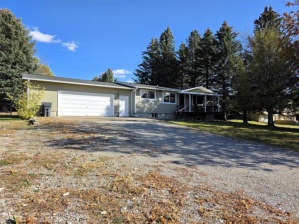 1st image of 303 10th Ave NE