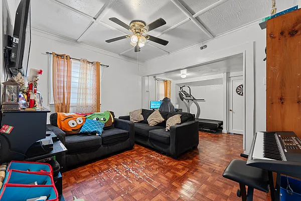 Sold by Keller Williams Realty Landmark II | media 5