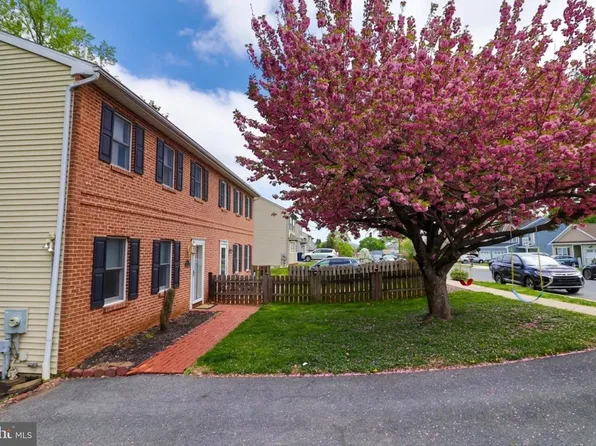 2457 Jefferson Ave, West Lawn, PA 19609