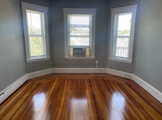 70 Cameron Ave APT 1, Somerville, MA 02144