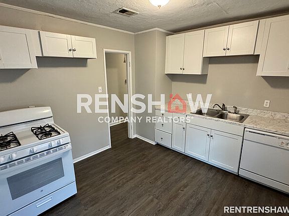 5th image of 1379 Rolling Hills Dr