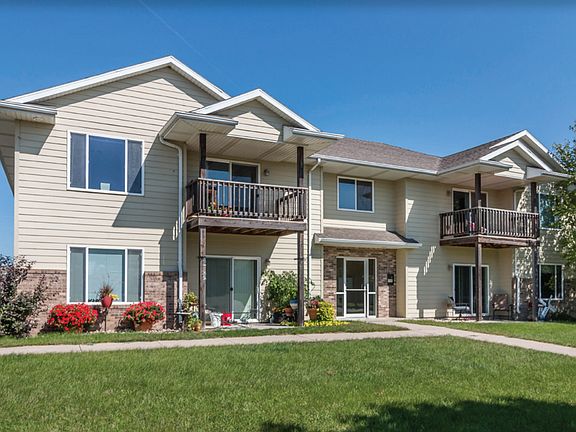 2nd image of 900 N Joslyn Dr #908-2