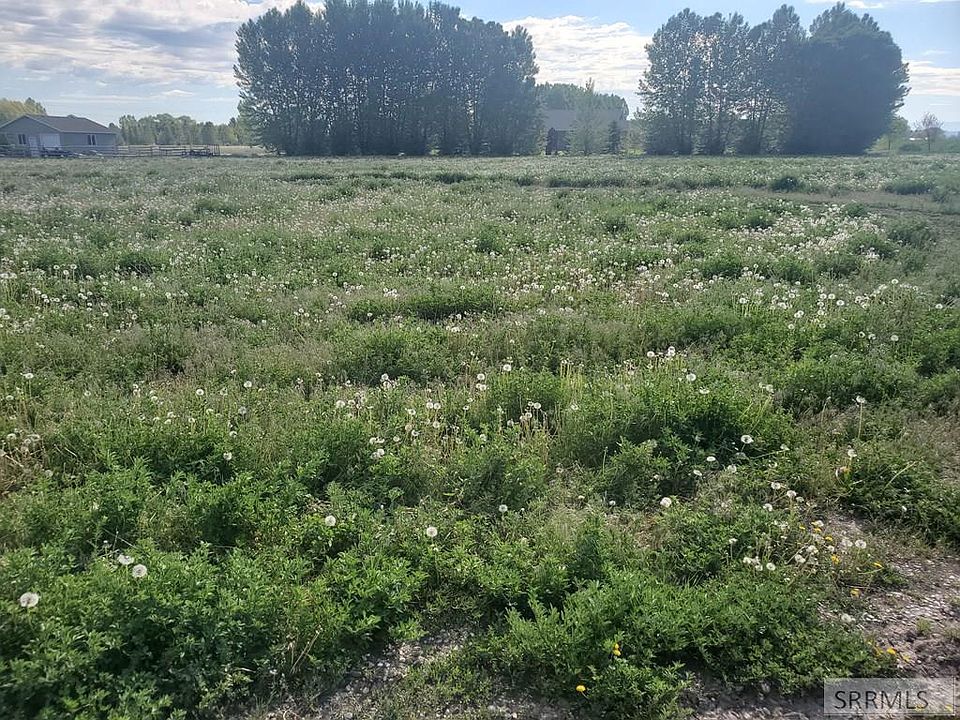 2nd image of 180 S 3926 W