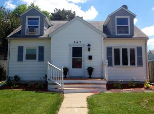 247 W 32nd St, Davenport, IA 52803