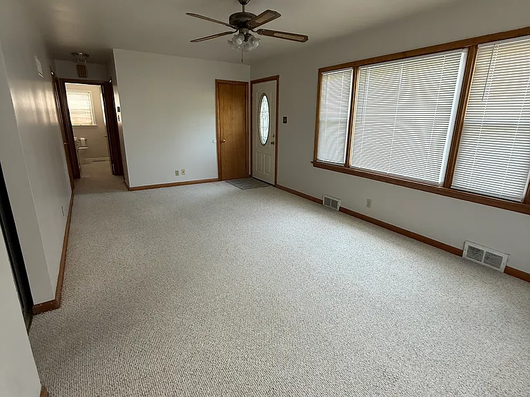 229 W Fillmore St #1 — Photo 11