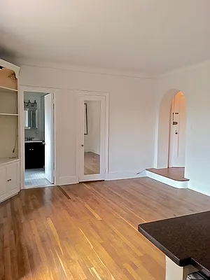 Rented by New York Residence | media 13