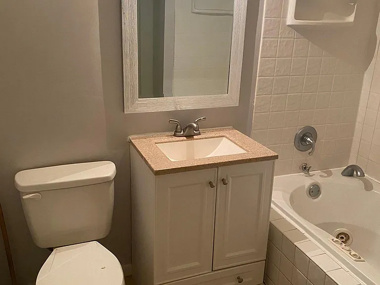 7916 Wynnwood Dr — Photo 12