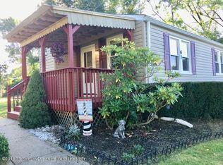 61 Barker Ave, Eatontown, NJ 07724