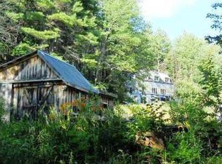 16 Meetinghouse Rd, Chester, VT 05143