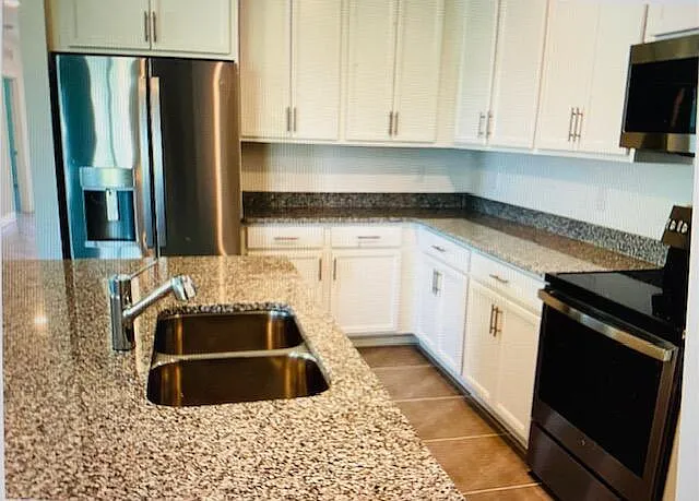 467 SW Jeanne Ave — Photo 10