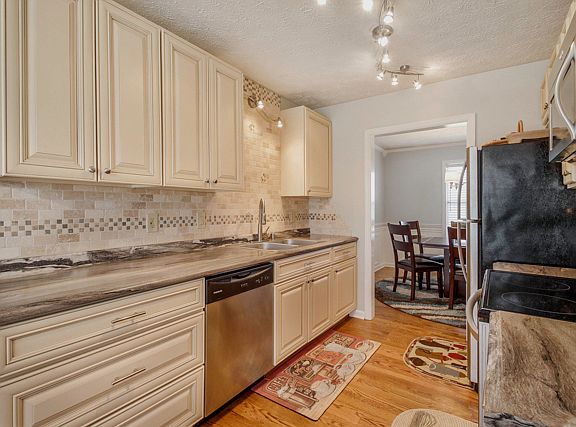 4th image of 103 One Mile Ln