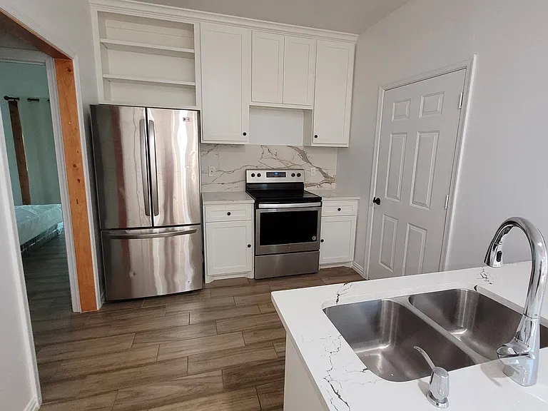 1005 County Road 3556 — Photo 1