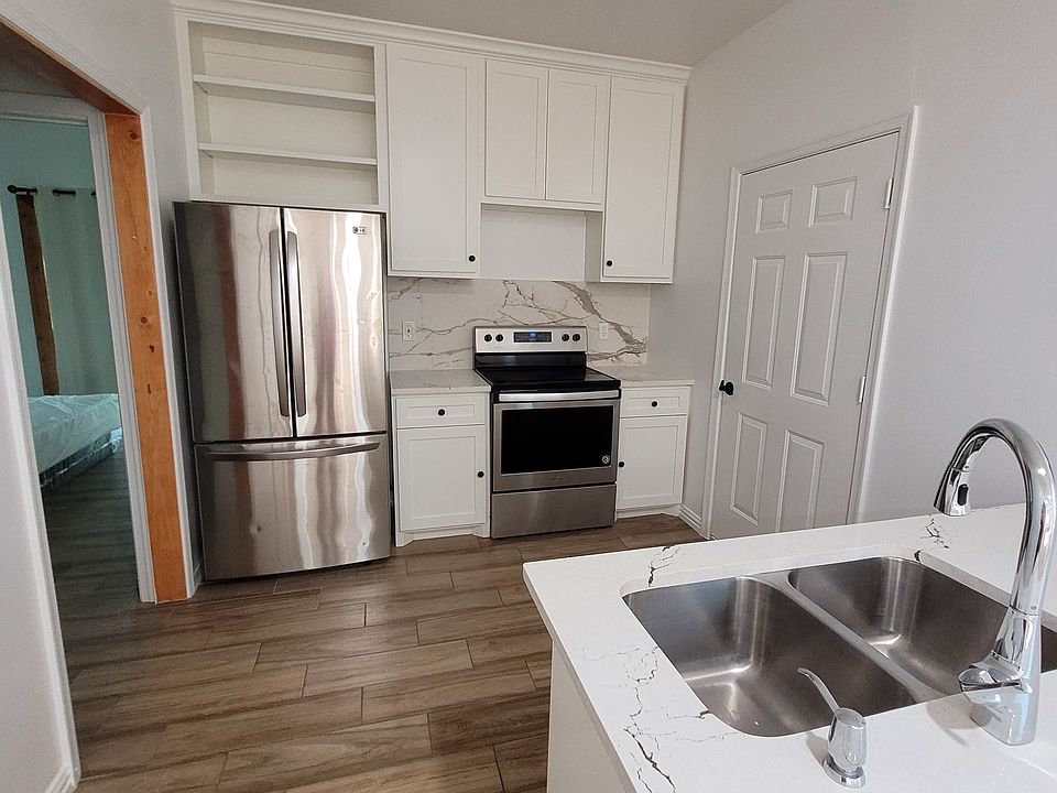 1st image of 1005 County Road 3556