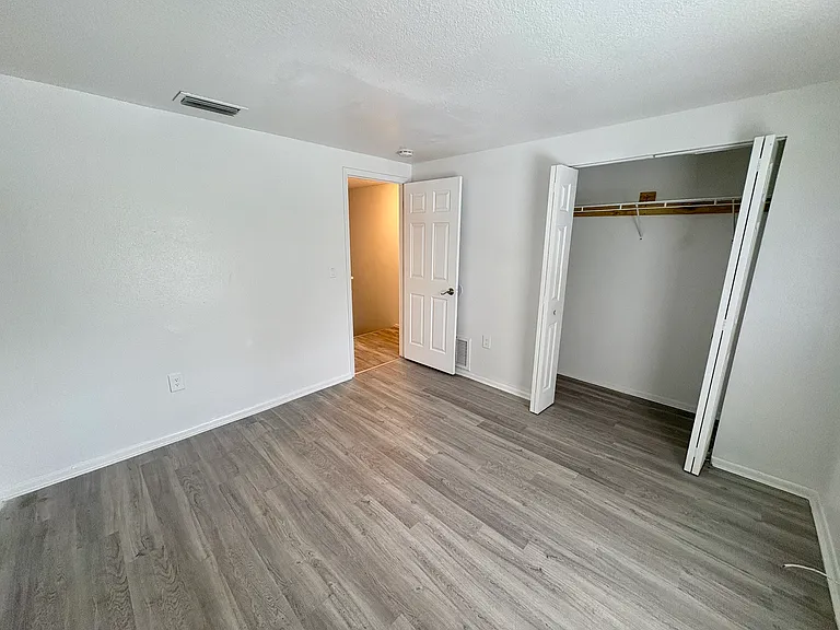 Atlantic Townhomes — Photo 8