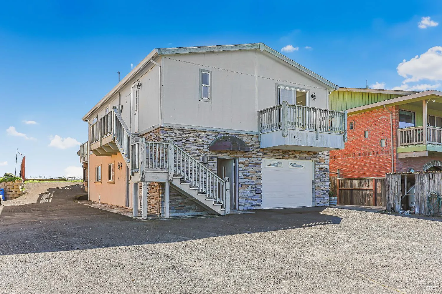 1680 Milton Road photo 1