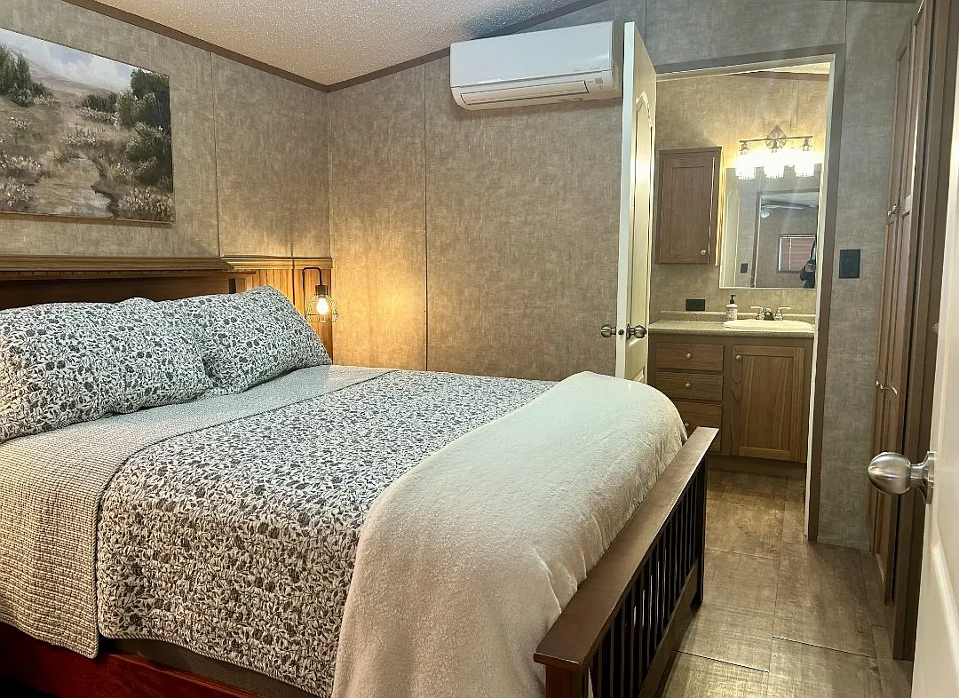 134 County Road 743- Tiny Home - 1 — Photo 3