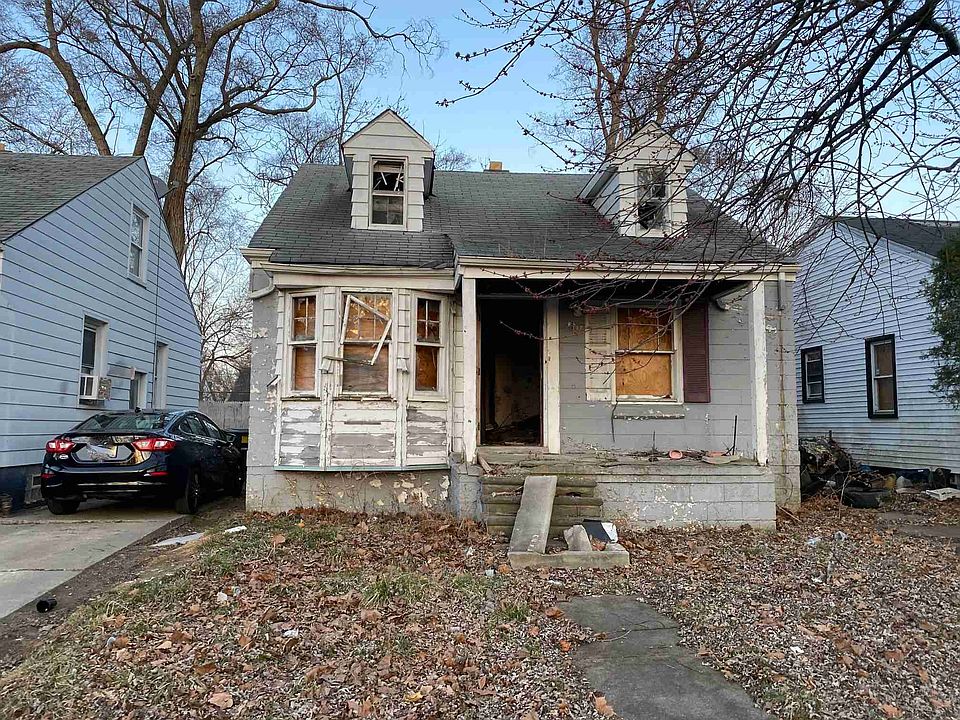 9330 Sussex