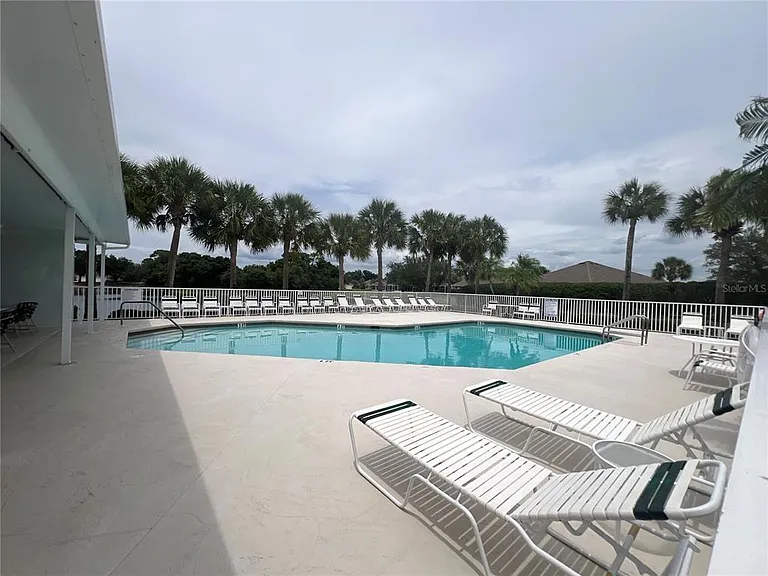 4396 Fairway Dr — Photo 3
