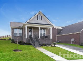 7005 Park Knoll Ln, Mount Juliet, TN 37122