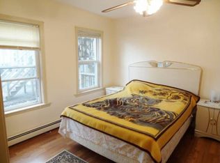 11 Faxon St #A1, Newton, MA 02458