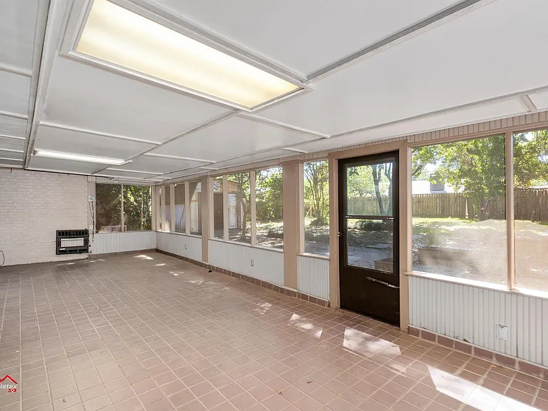 471 Arthur Ave — Photo 15