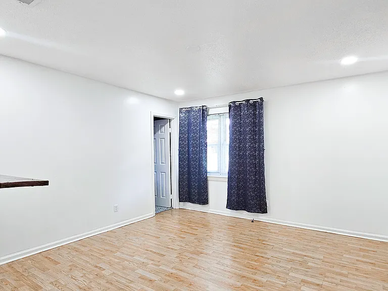 398 Furman Ln — Photo 30