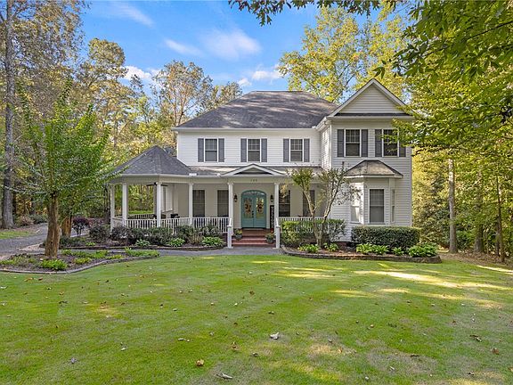 4th image of this home
