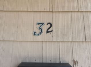 32 Myers Ct, Medford, OR 97501