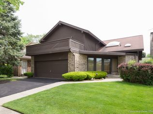 5207 Farwell Ave, Skokie, IL